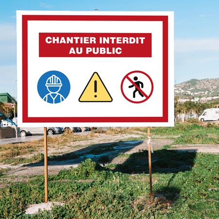 L’impression de panneaux de travaux garantit une communication claire et résistante sur vos chantiers. Impression panneau de travaux